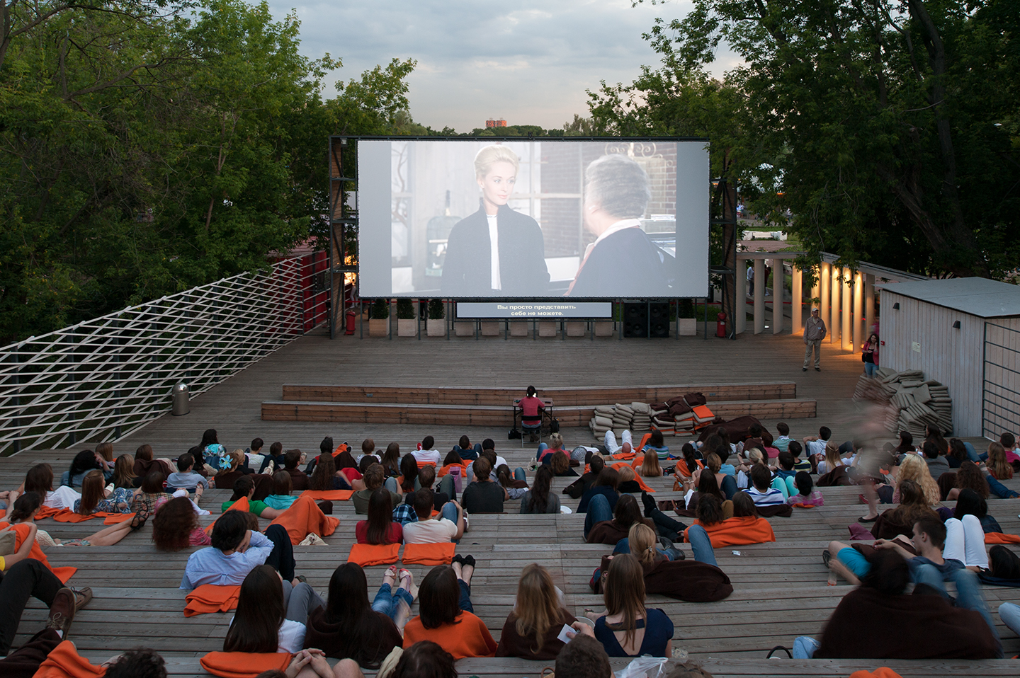 WOWHAUS Summer theater in the park ILYA IVANOV